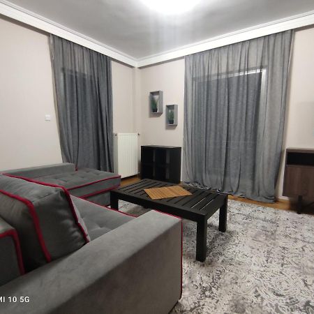 Cozy Apartment Near The Sea In Palaio Faliro Athènes Extérieur photo