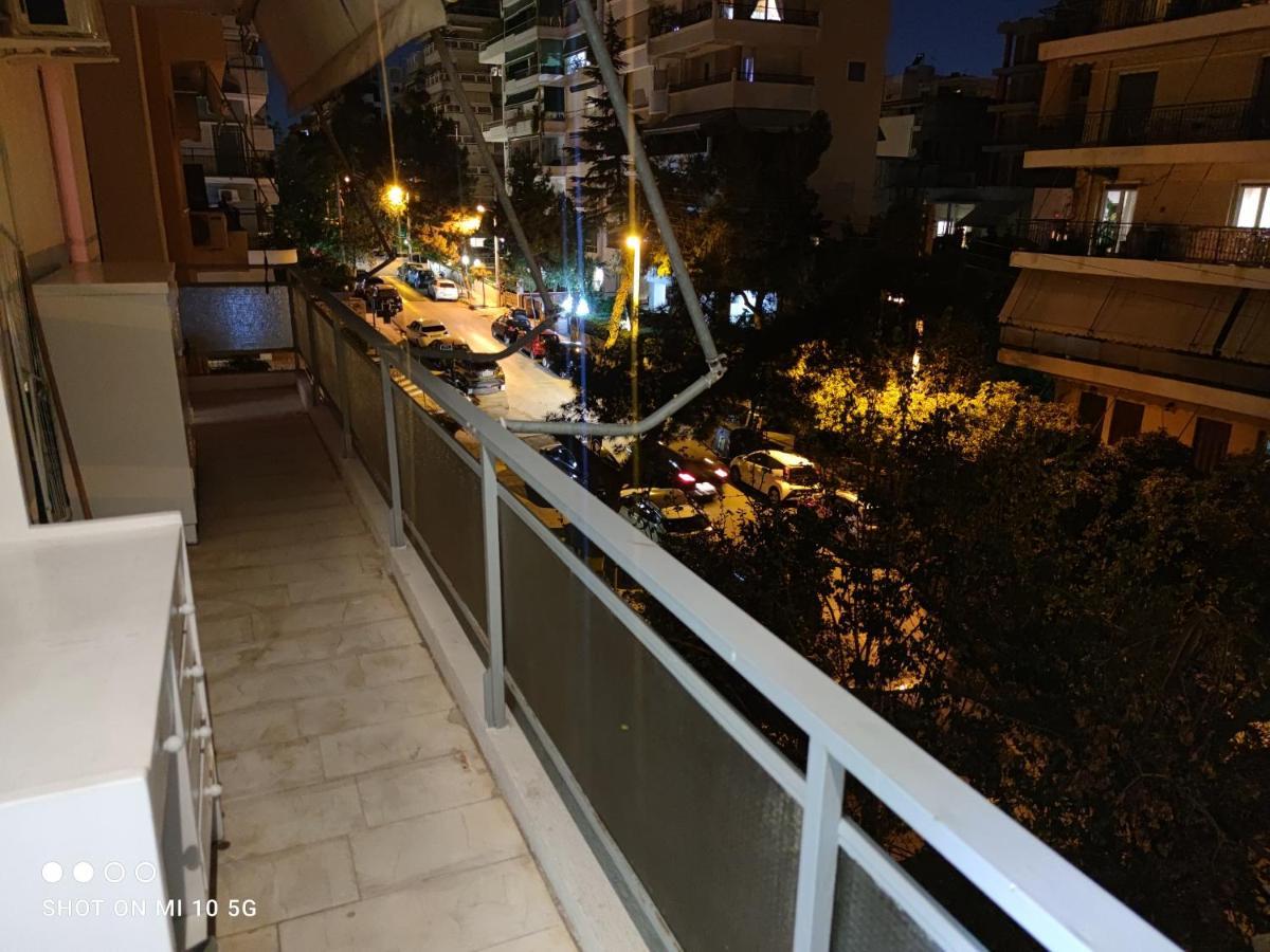 Cozy Apartment Near The Sea In Palaio Faliro Athènes Extérieur photo
