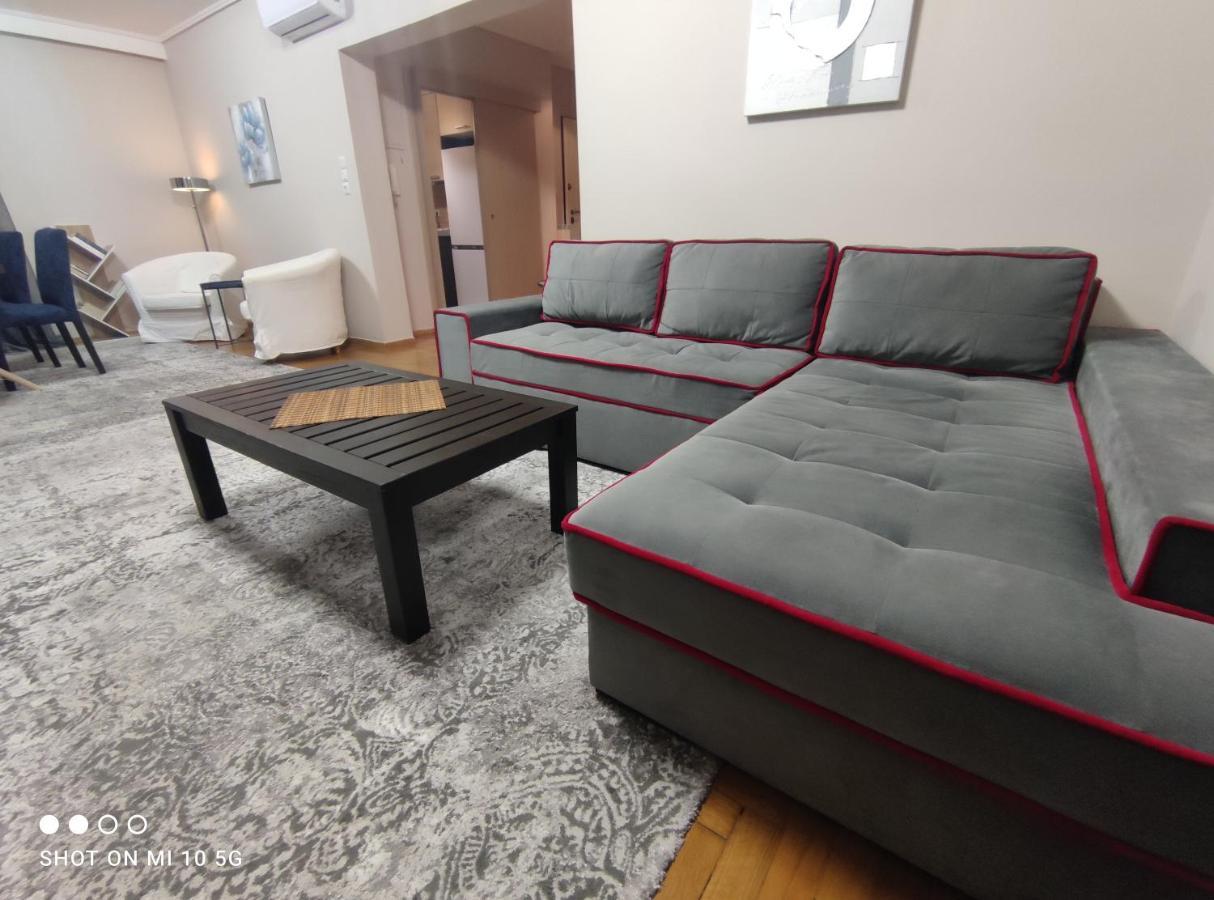 Cozy Apartment Near The Sea In Palaio Faliro Athènes Extérieur photo